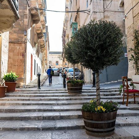 Sant Orsla Suite Valletta Exterior photo
